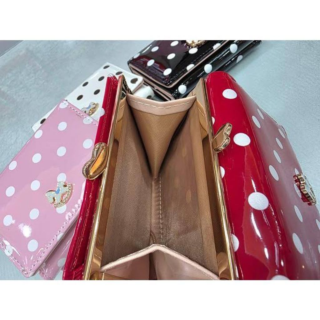 tw-11134207-820li-mom93kav75sc30
