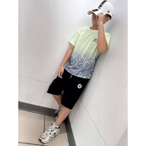 sg-11134275-823q7-motj09kf7c3m98