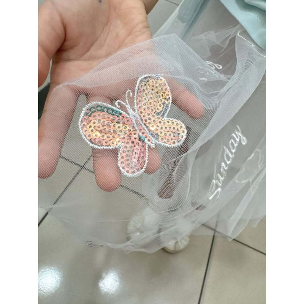 tw-11134207-820lf-mothfu7b6zgu9f
