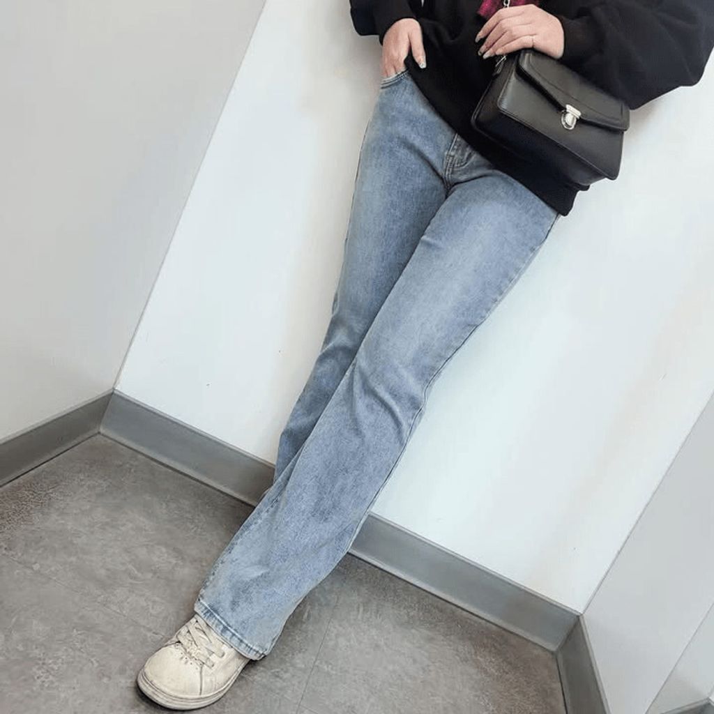 tw-11134275-81zth-mia0cm5k6sxt24