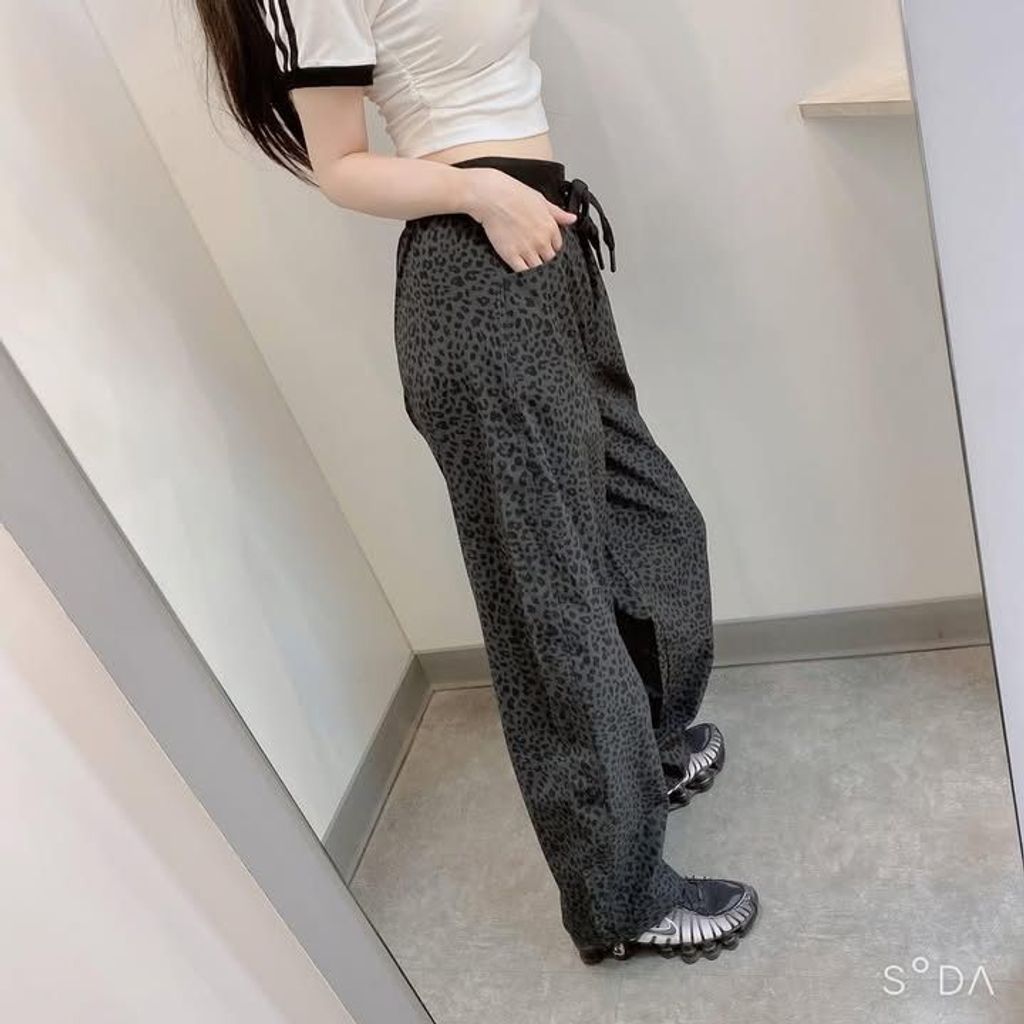 sg-11134275-823pc-motj04kbz6rxed