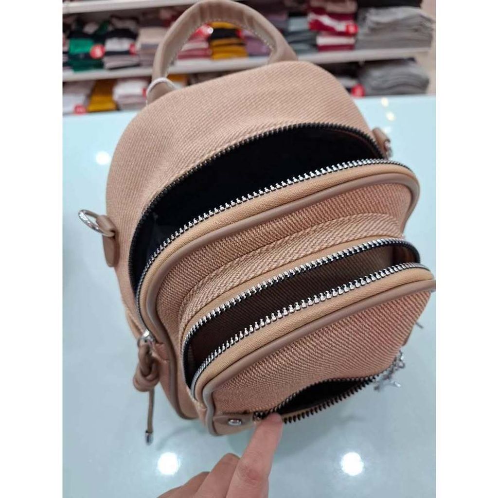 tw-11134207-820l4-moqpg3ak17ggbb