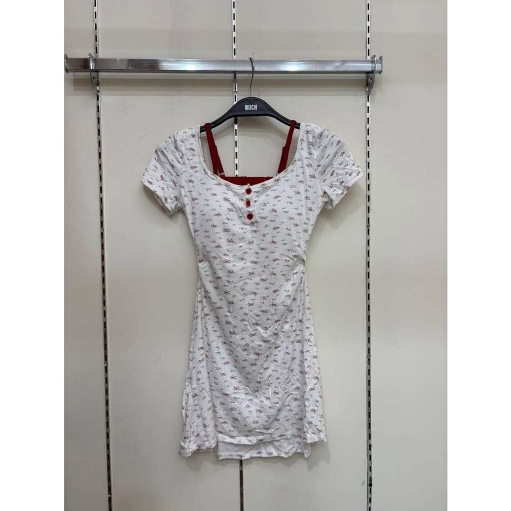 tw-11134207-820lh-mom89q60r30t83