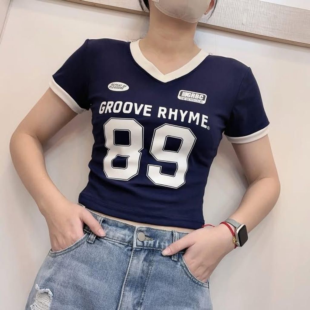 tw-11134275-820le-mljo7i877wn6de