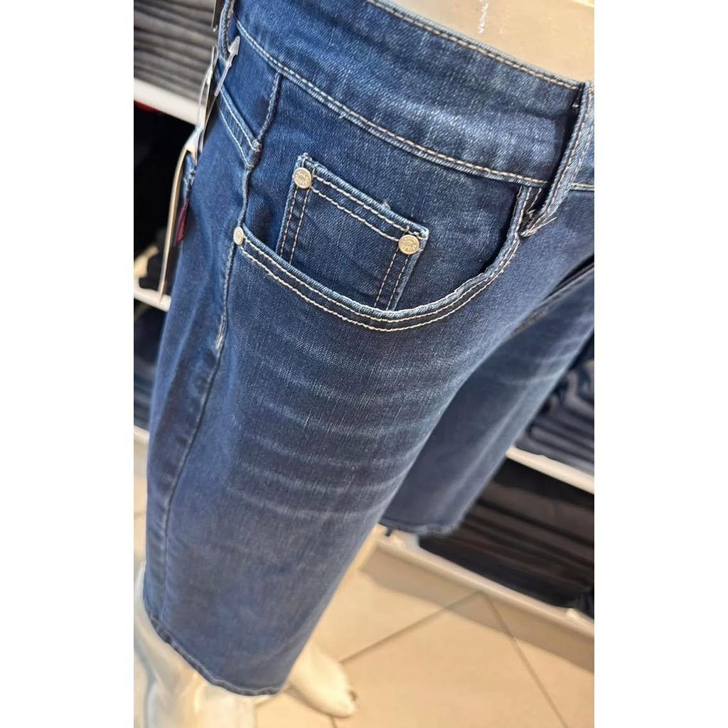 tw-11134275-820l8-mm04c47rwphf0e