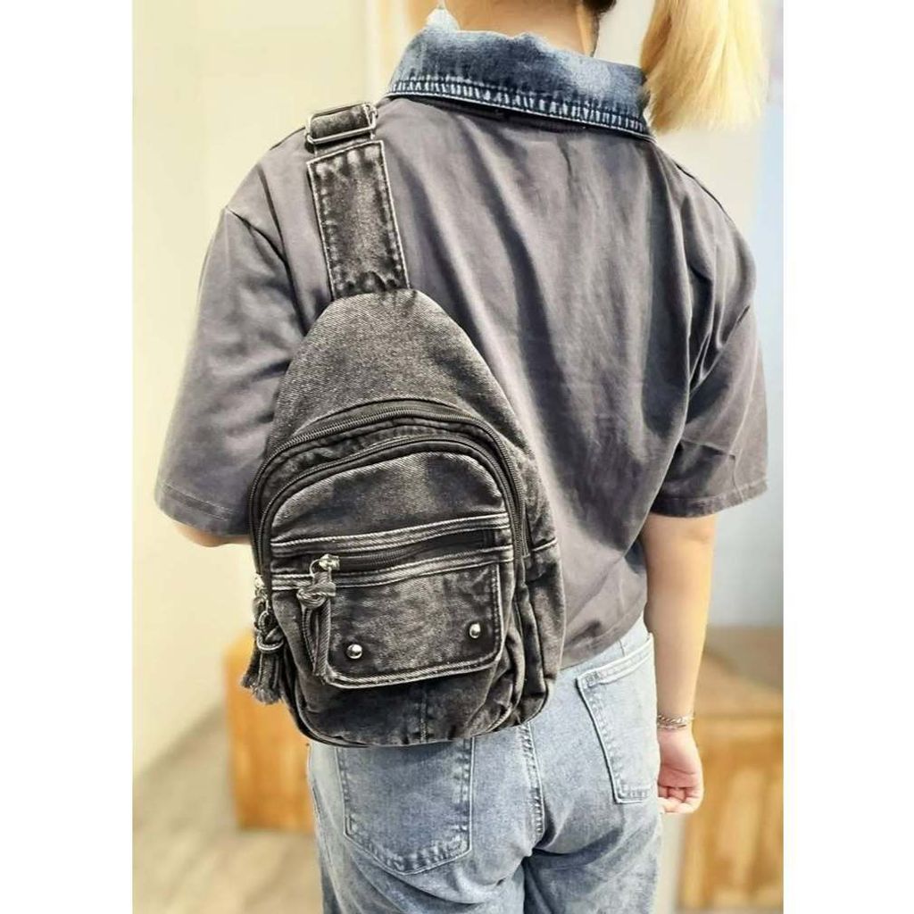 tw-11134207-820lc-moqmj1qc71n2ec