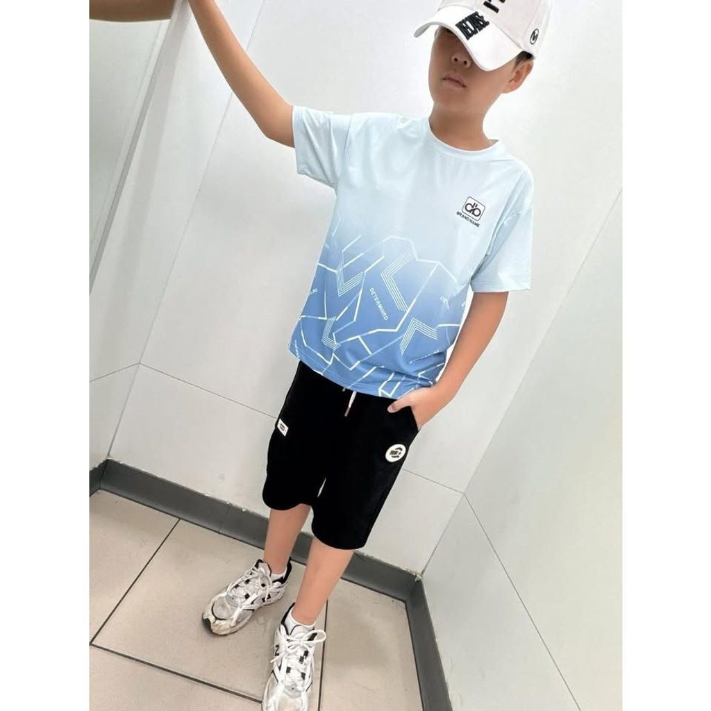 sg-11134275-823pq-motj09vahb0u82