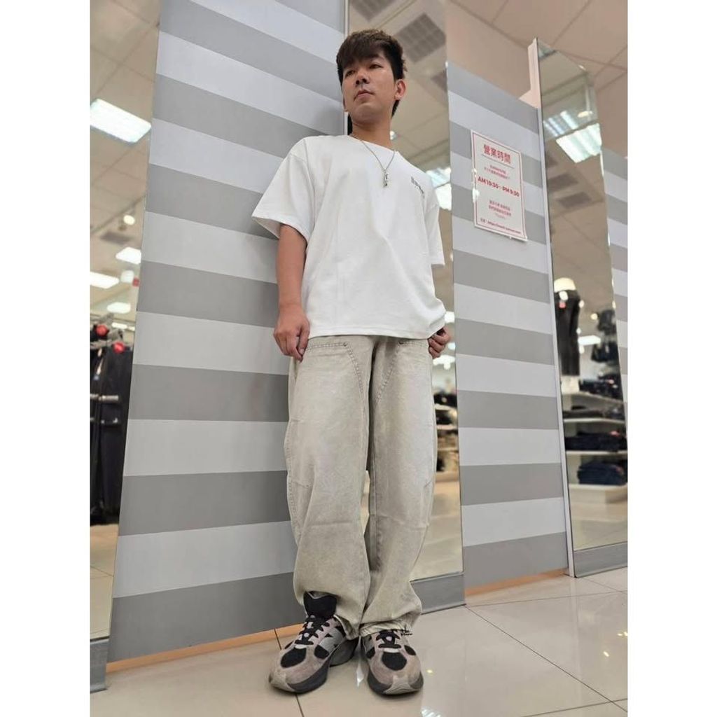 sg-11134275-825ay-mqx0ivxvz21888