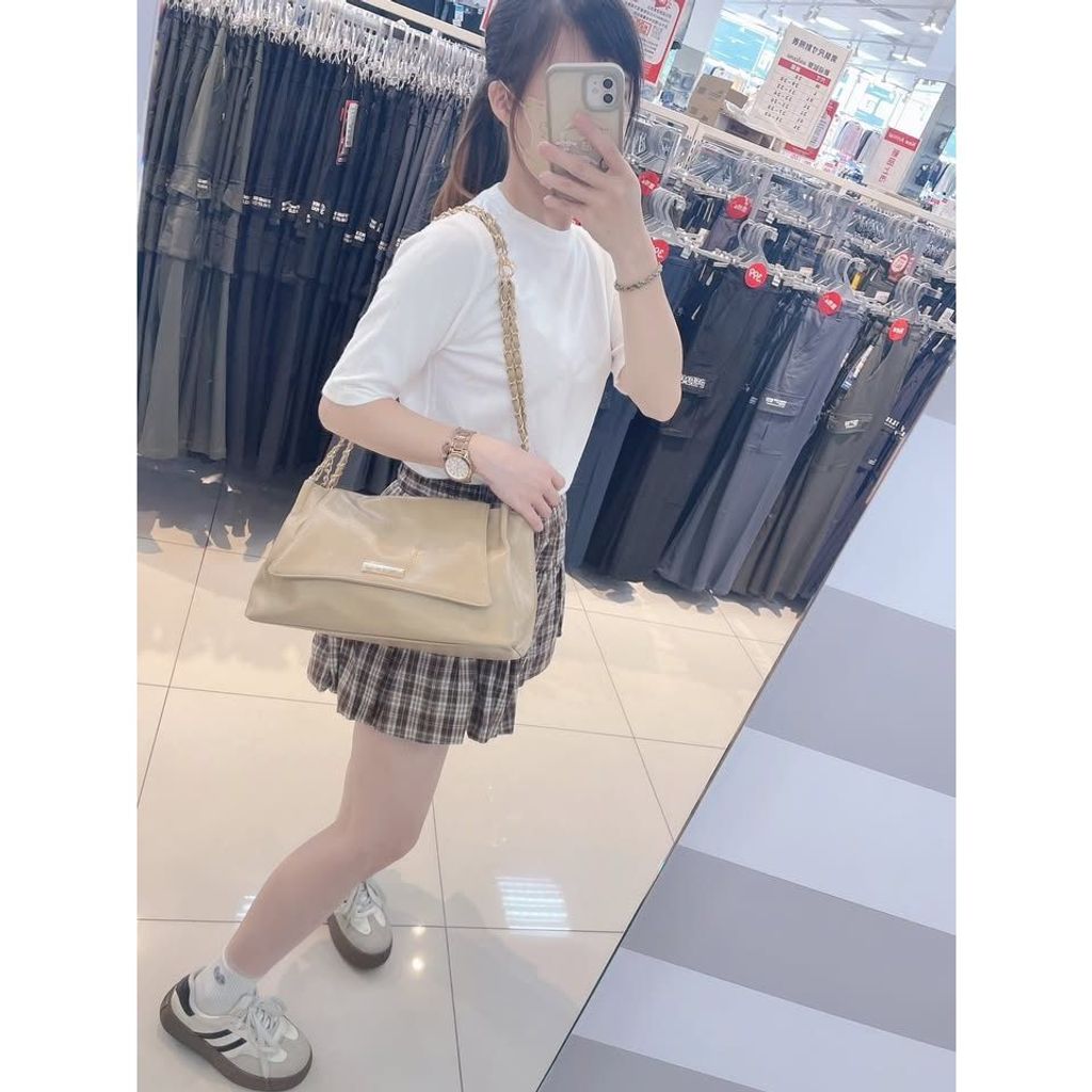 sg-11134275-8259q-mtxj9wbe2o0a74