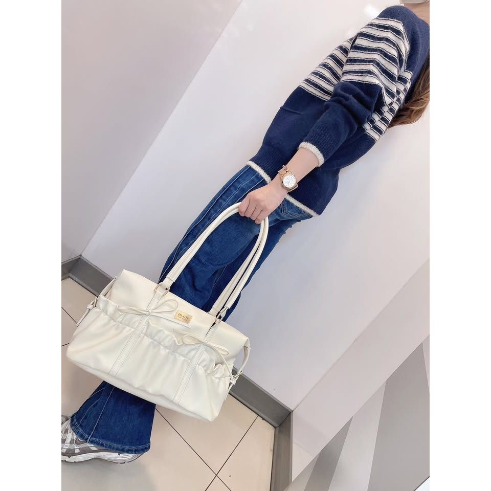 sg-11134275-825a8-muj29075to1vd0