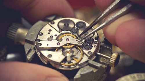 watch repair.jpg