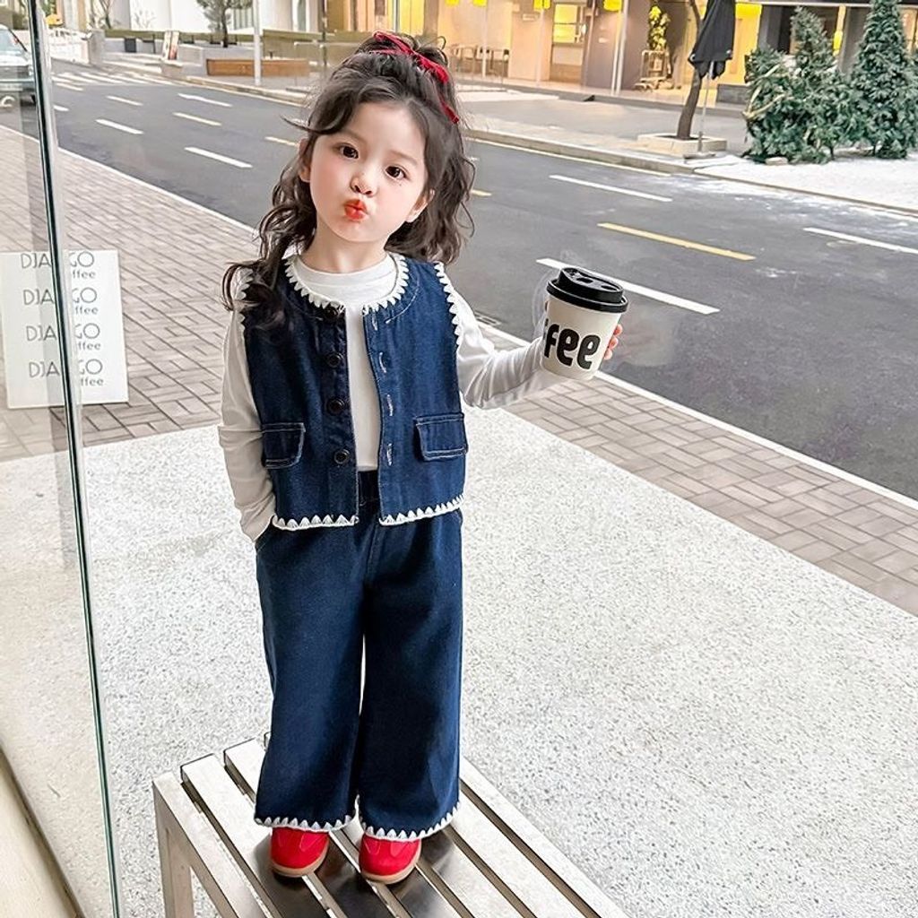line_oa_chat_260903_093420_group_1