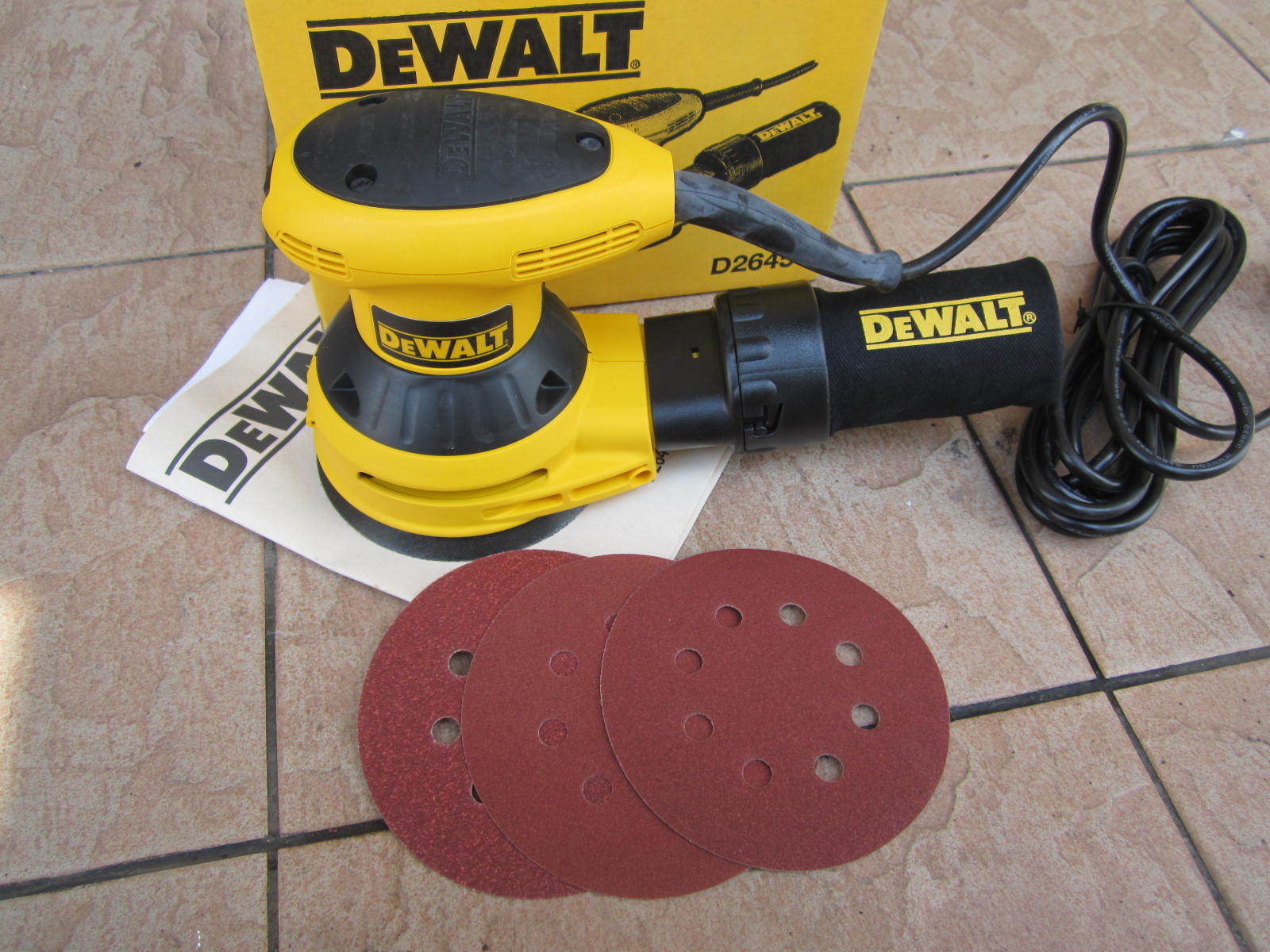 DeWalt 240W (5") Random Orbital Sander with Dust Bag MY Power Tools