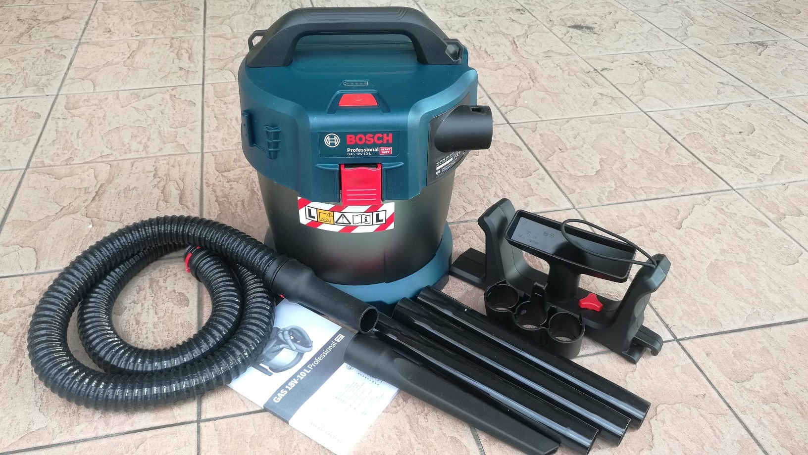 Bosch GAS 18V10L Cordless Wet & Dry Vacuum Cleaner (Solo) MY Power Tools