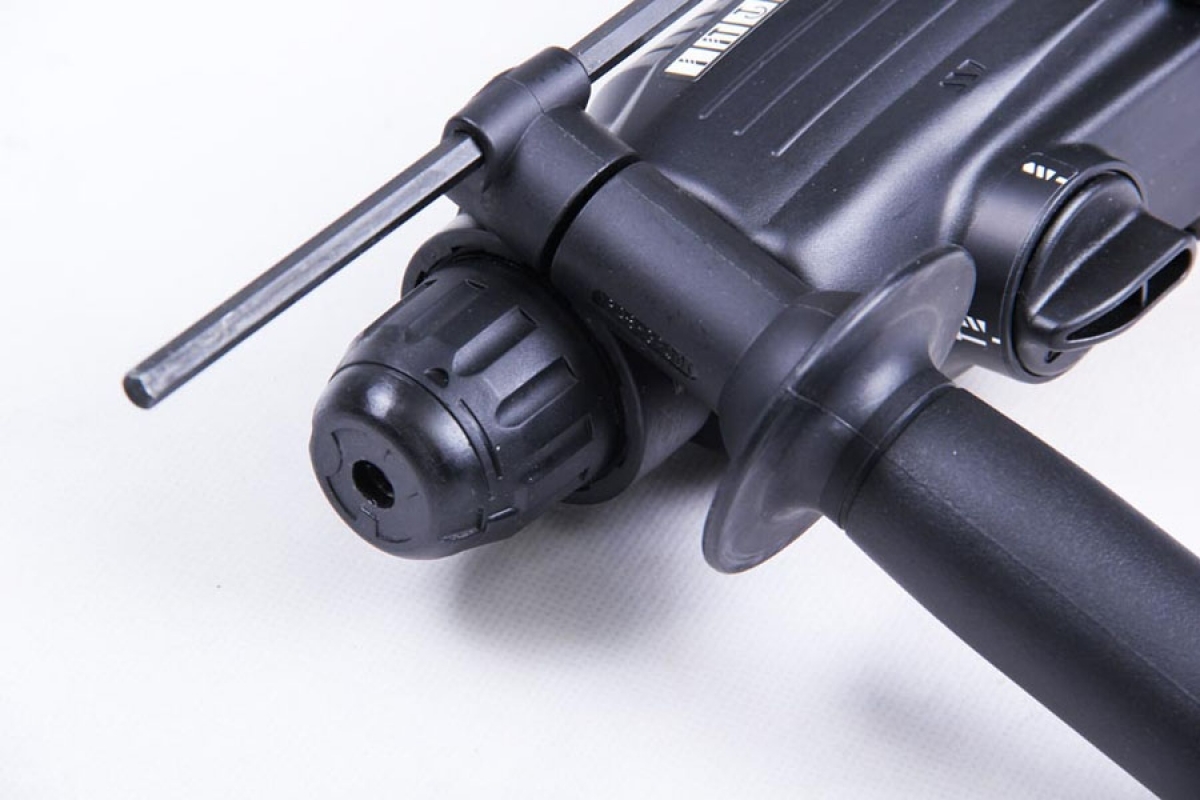 Ryobi 750W 26mm Rotary Hammer Drill MY Power Tools