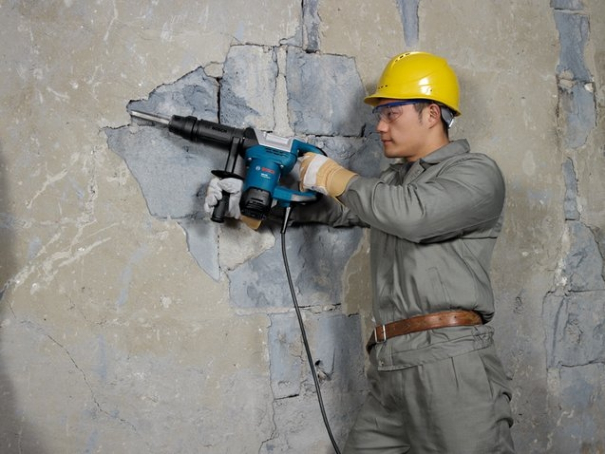 Bosch 1025W Hex Bit Demolition Hammer MY Power Tools