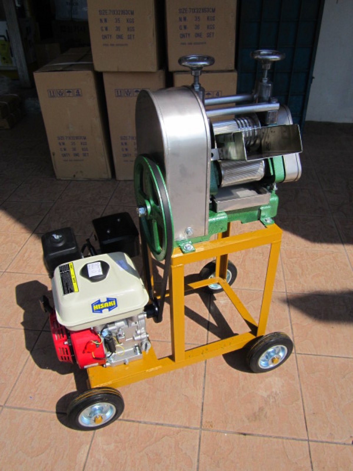 Hisaki SugarCane Juicing Machine c/w 5.5HP Gasoline Engine MY Power Tools