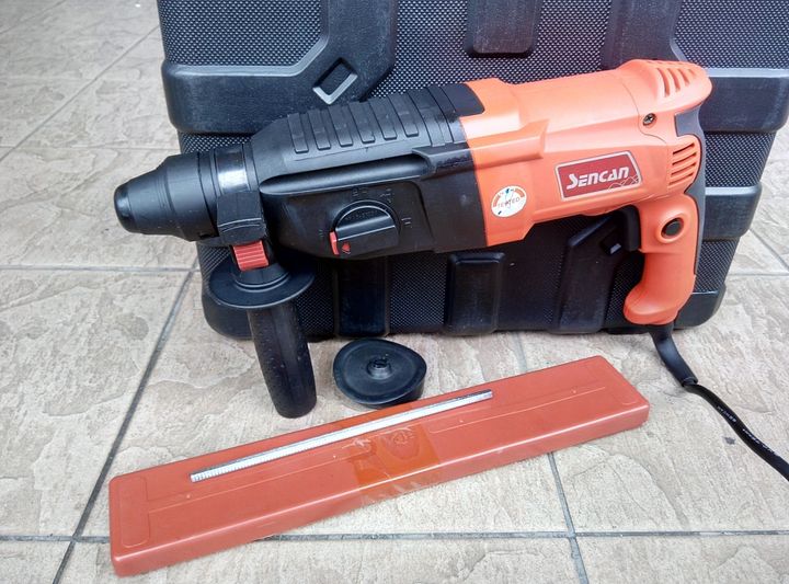 1488478601_2171439_z