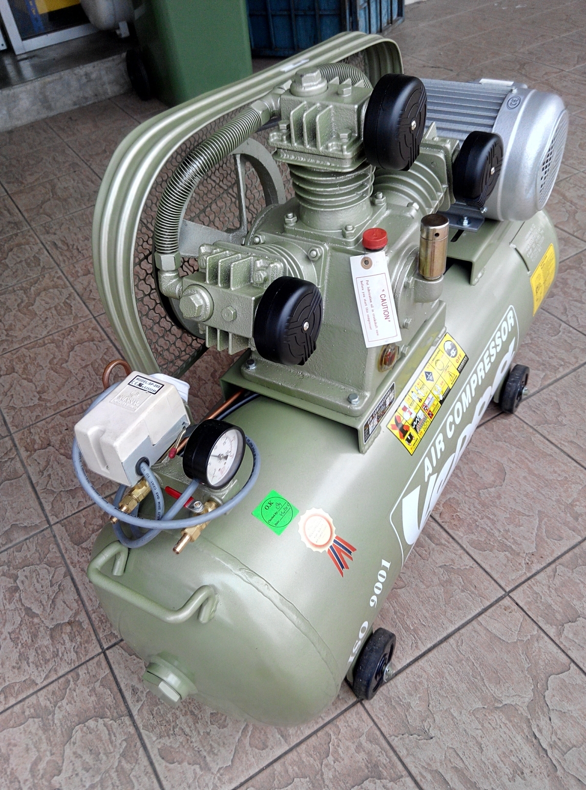 Vespa 2.0HP 3W Cylinder 95L Single Stage Air Compressor MY Power Tools