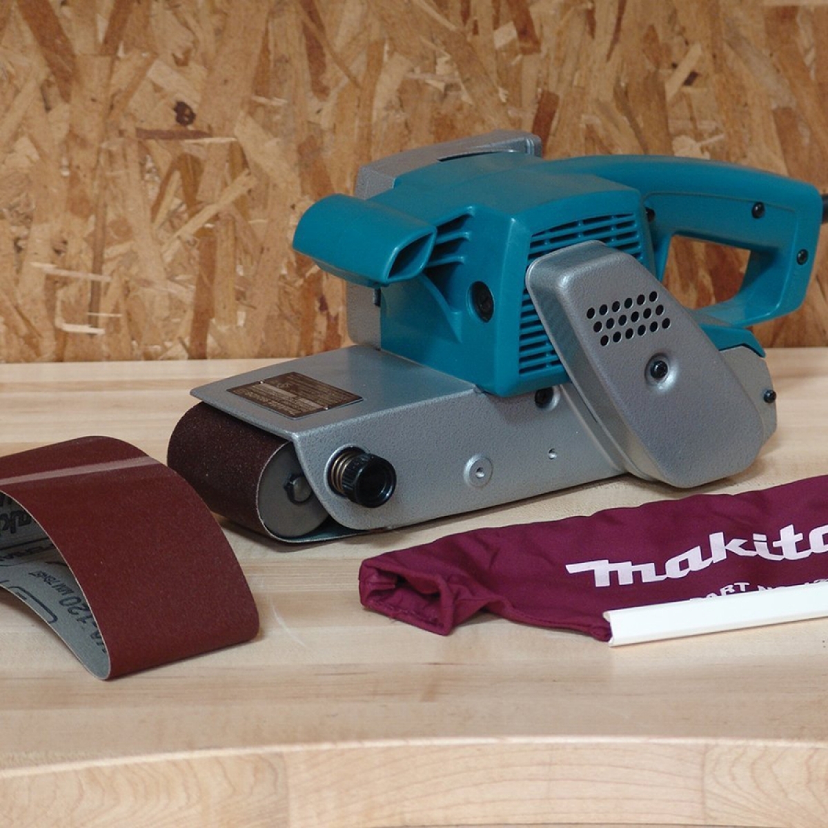 Makita 850W 3" x 24" Belt Sander MY Power Tools