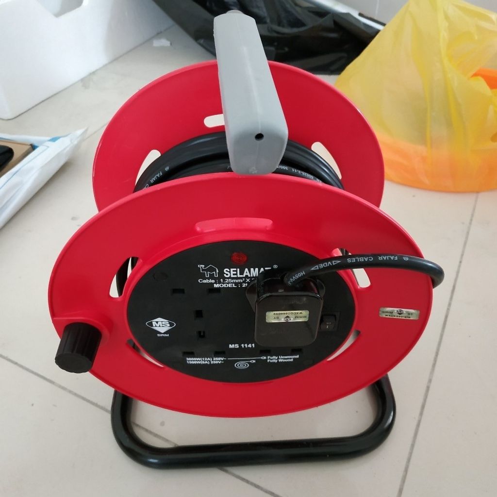 SELAMAT 4 Gang Extension Industrial Type Portable Cable Reel - 15