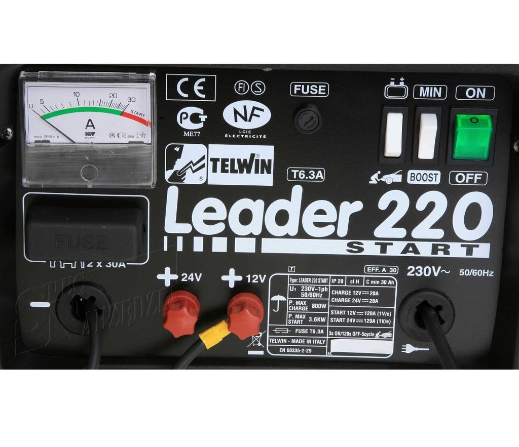 Comentarios y Reseñas Telwin Leader 220 - Cargador de batería y arrancador  en Oferta