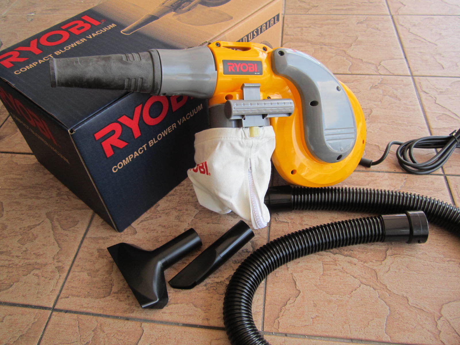 Ryobi Psv 650w Blower And Dust Collector My Power Tools