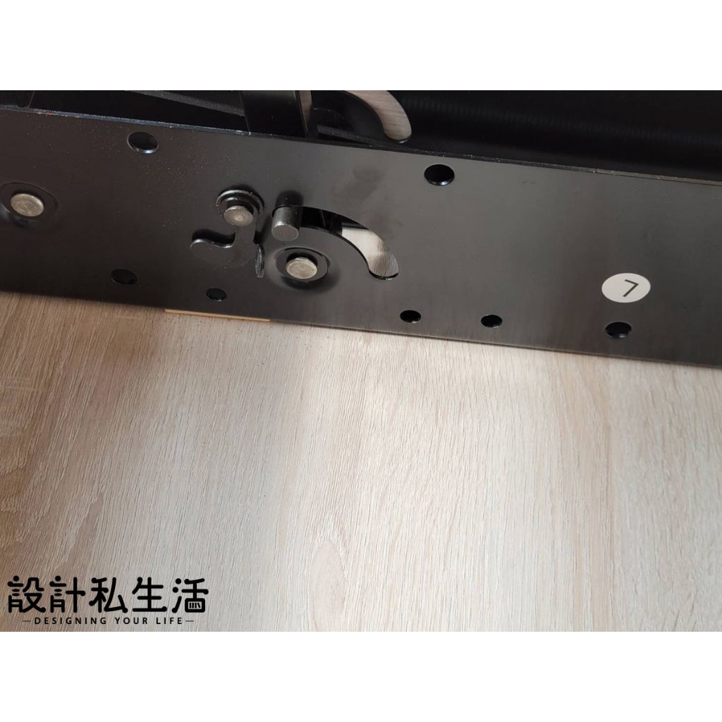tw-11134207-7r98s-lper8a5jr0c385