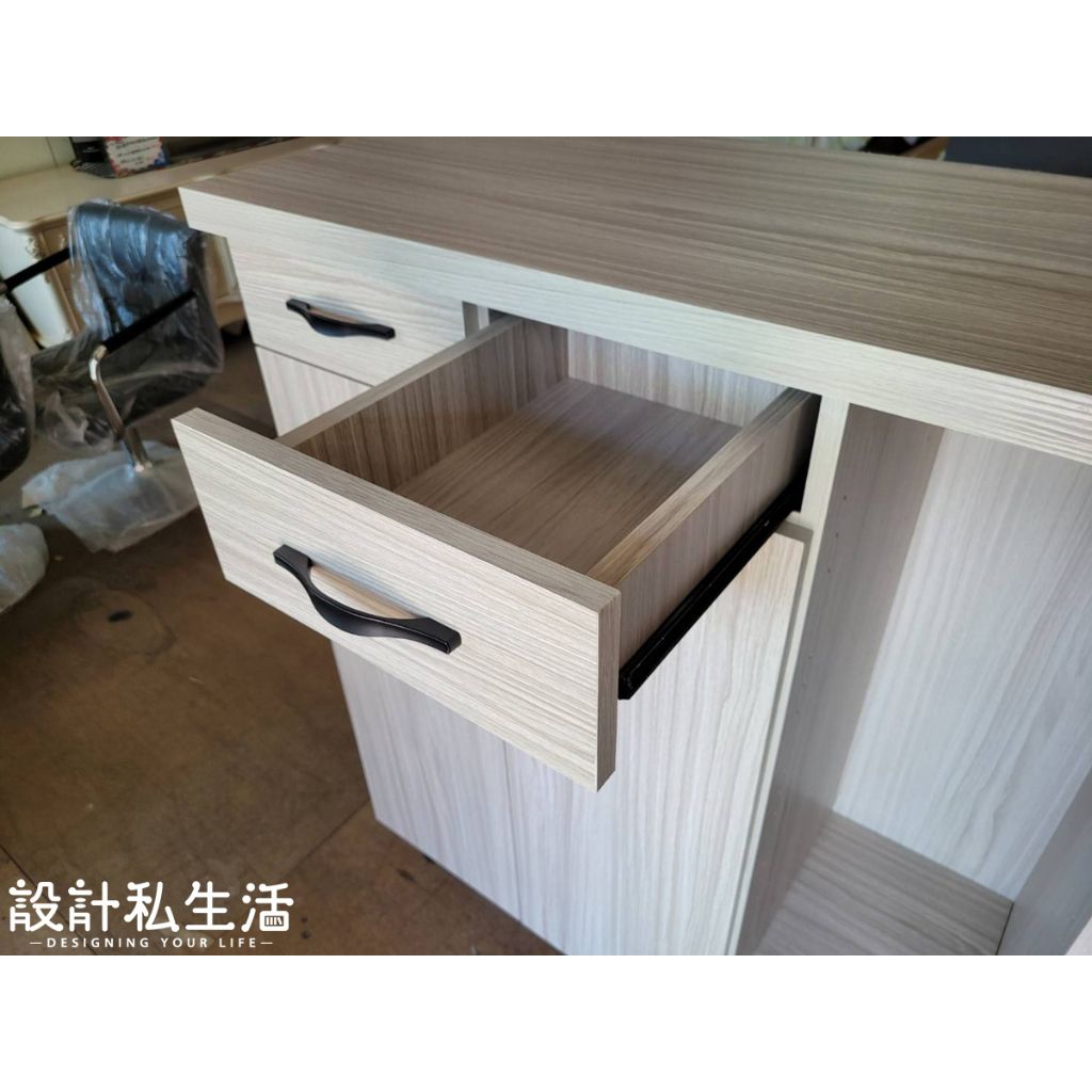 tw-11134207-7qukx-leqphxw1kgf55a