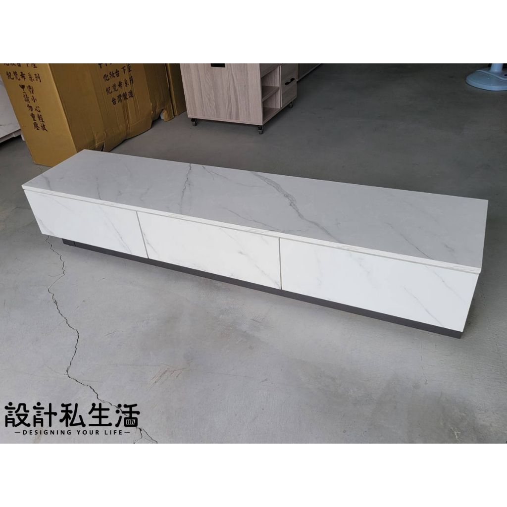tw-11134207-7r98z-lvjyrgg4vl4pa4