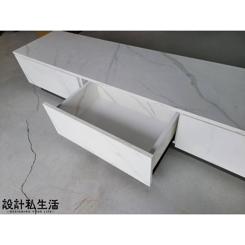 tw-11134207-7r98o-lvjyrgg4zsu161