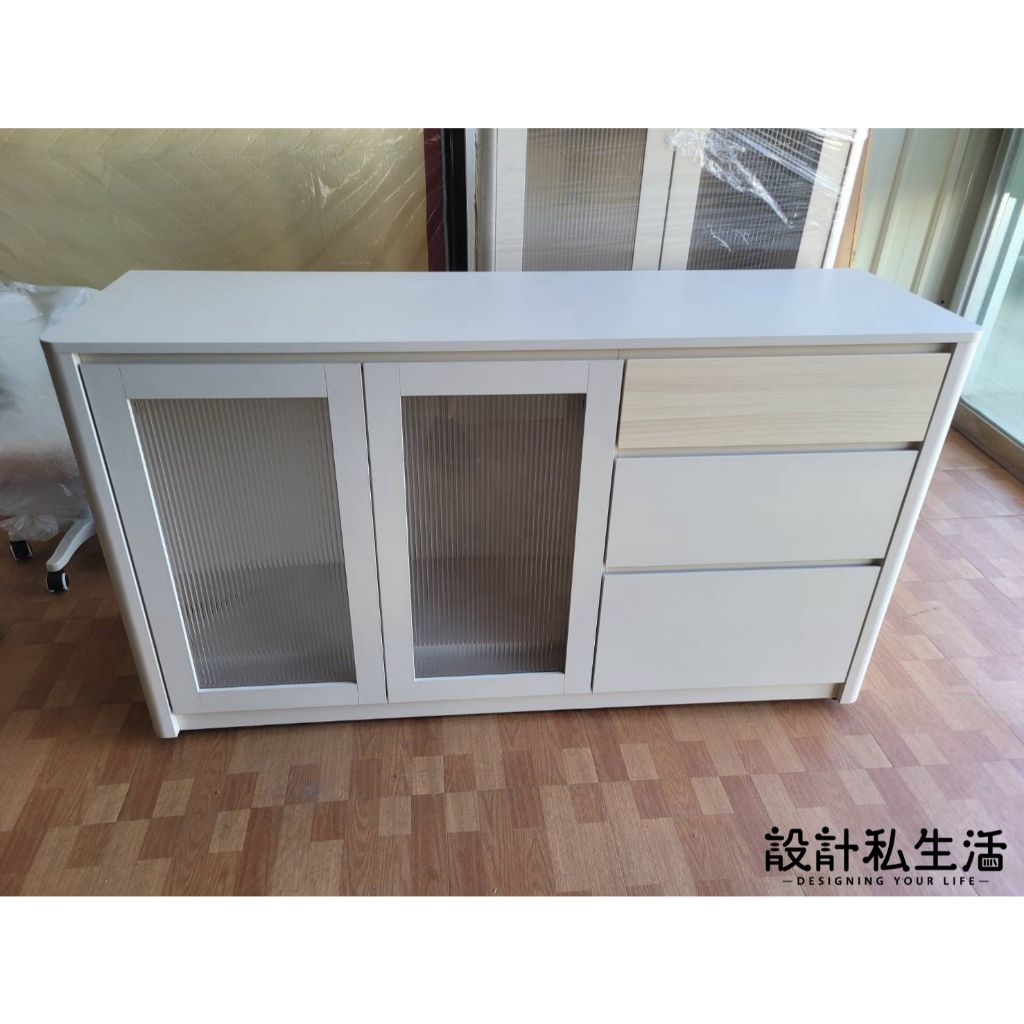 tw-11134207-820li-mrh4885imhhg61