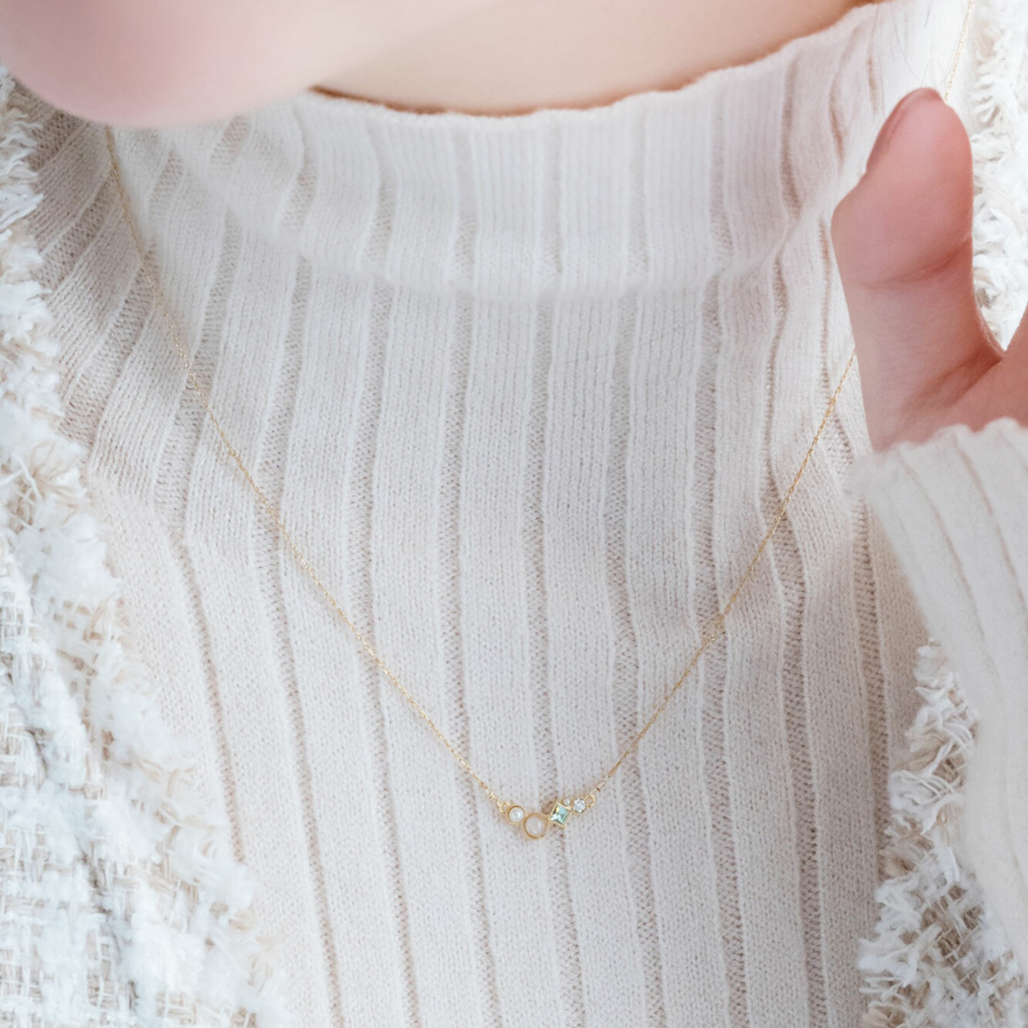 MUK-TW-NECK-GROUP (3)