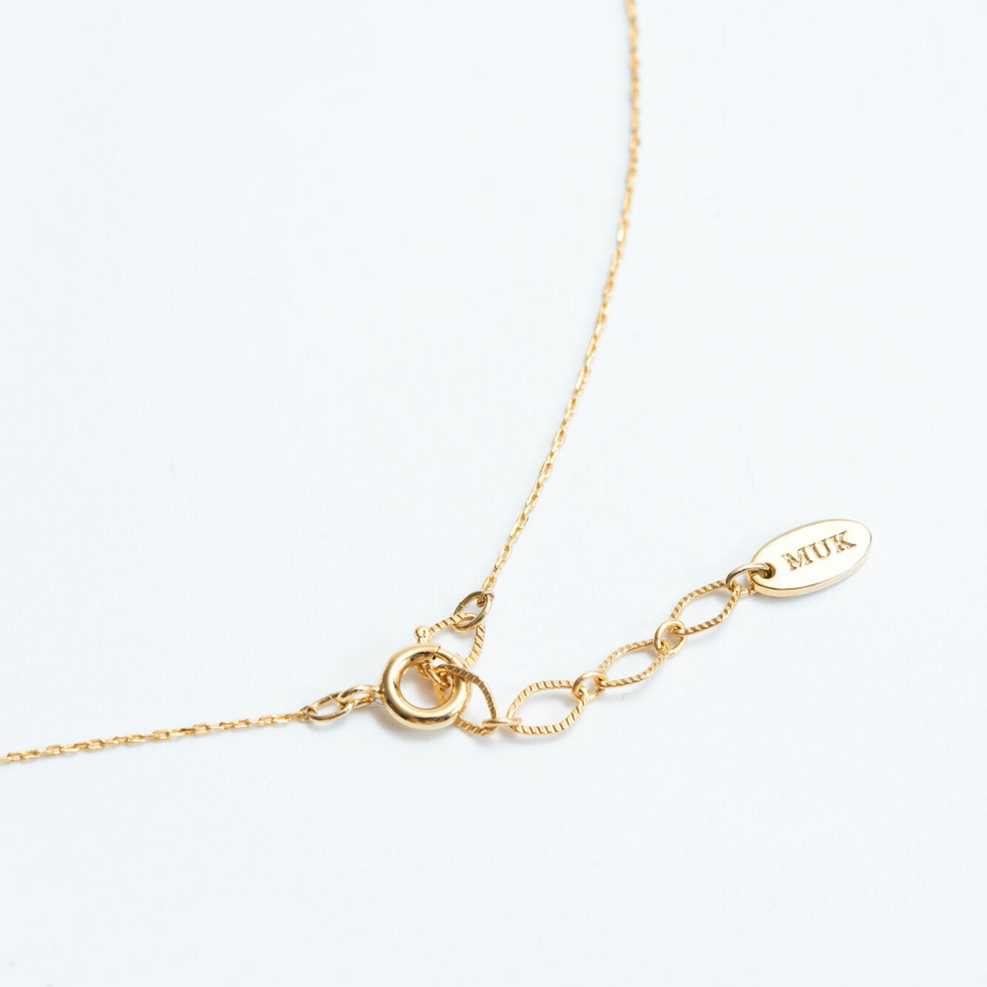 MUK-MC-NECK-GROUP (2)