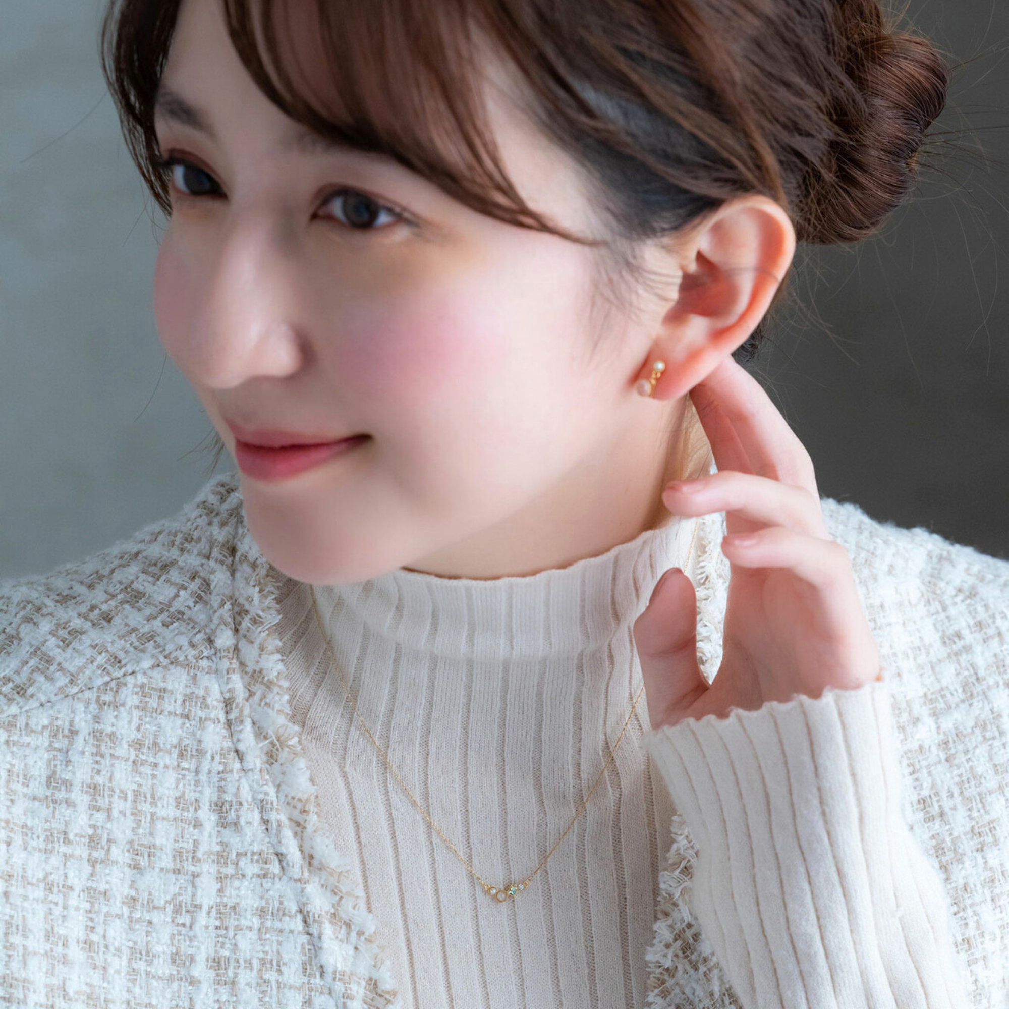 MUK-TW-NECK-GROUP (4)