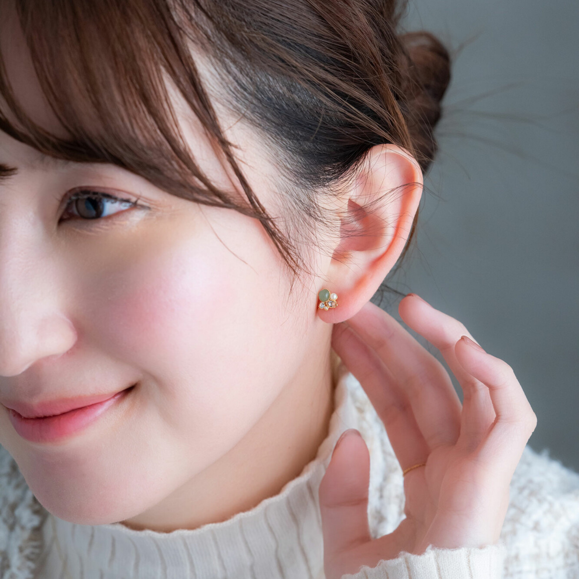 MUK-MB-EAR-GROUP (2)