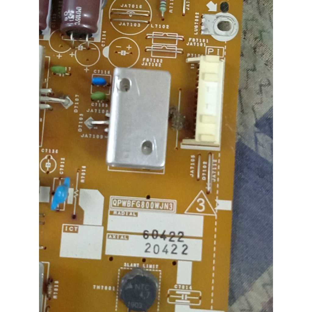 my-11134207-820la-mn16d64zp05d41
