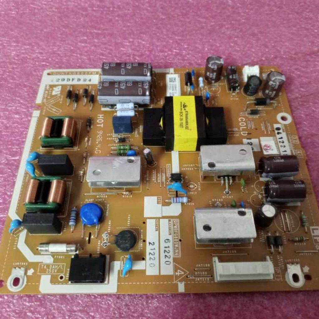 my-11134207-820lc-mrgteiqup4ap02