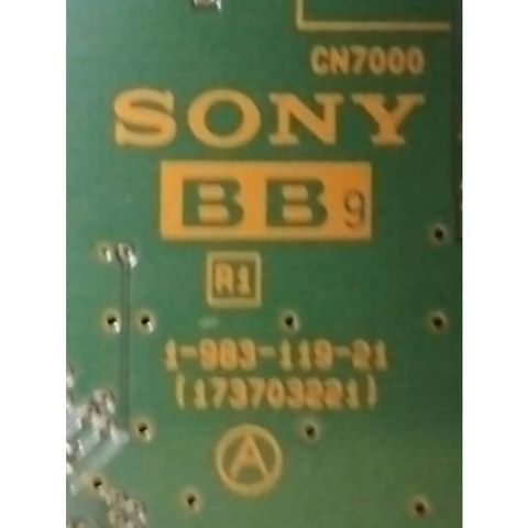 my-11134207-820la-mjatrcx6ubk775
