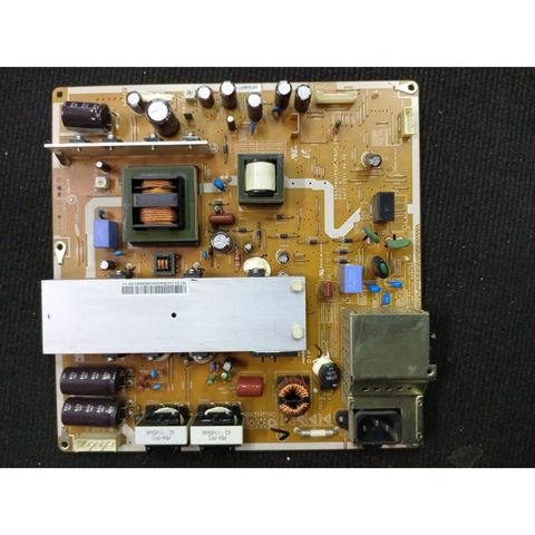my-11134207-820l4-mlnee6axxnut85