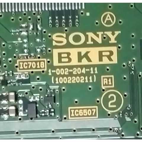my-11134207-820la-mn1mfp854ufac2