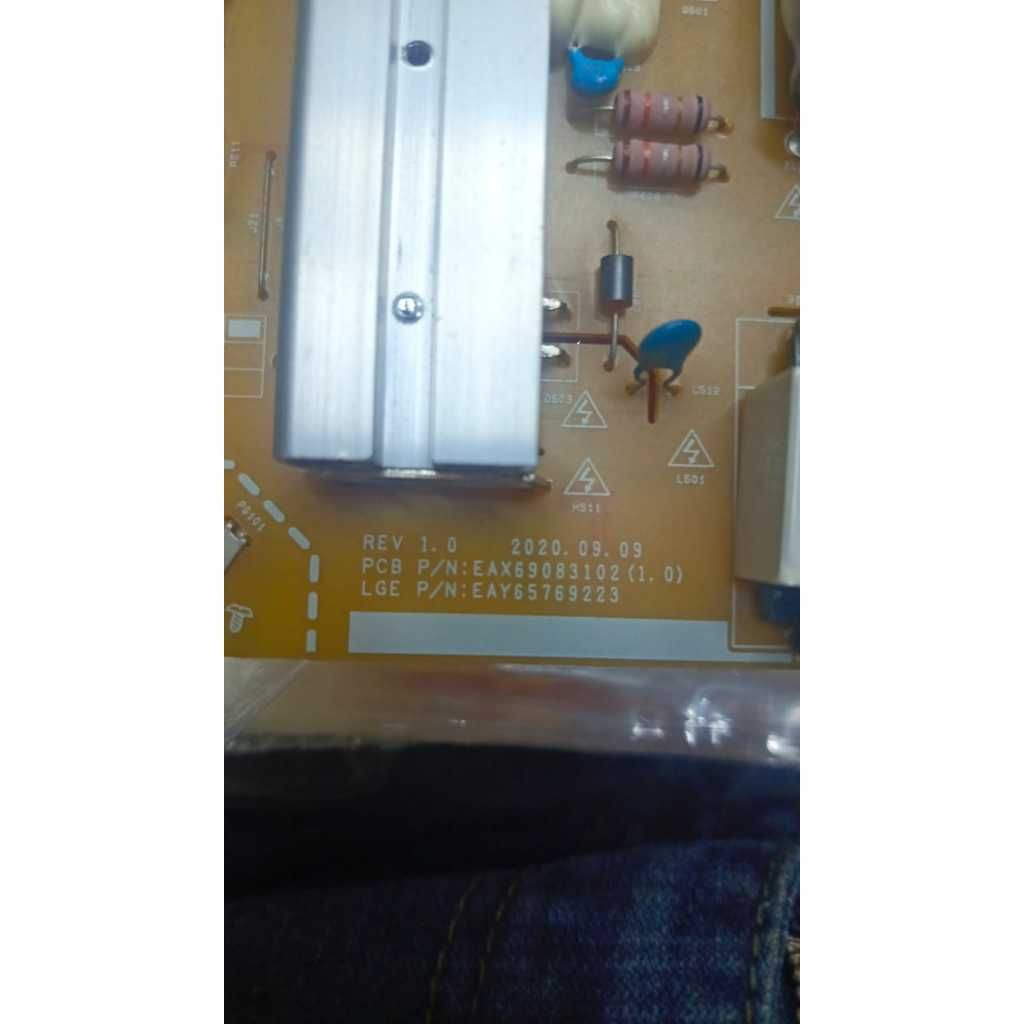 my-11134207-820lc-mo96xgt6eltt21
