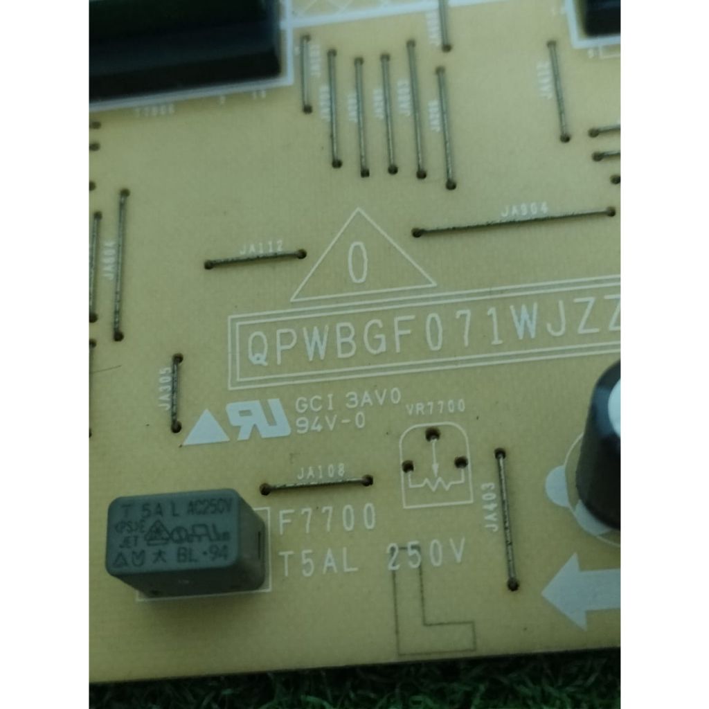my-11134207-7qul2-lf5avnli1glw28