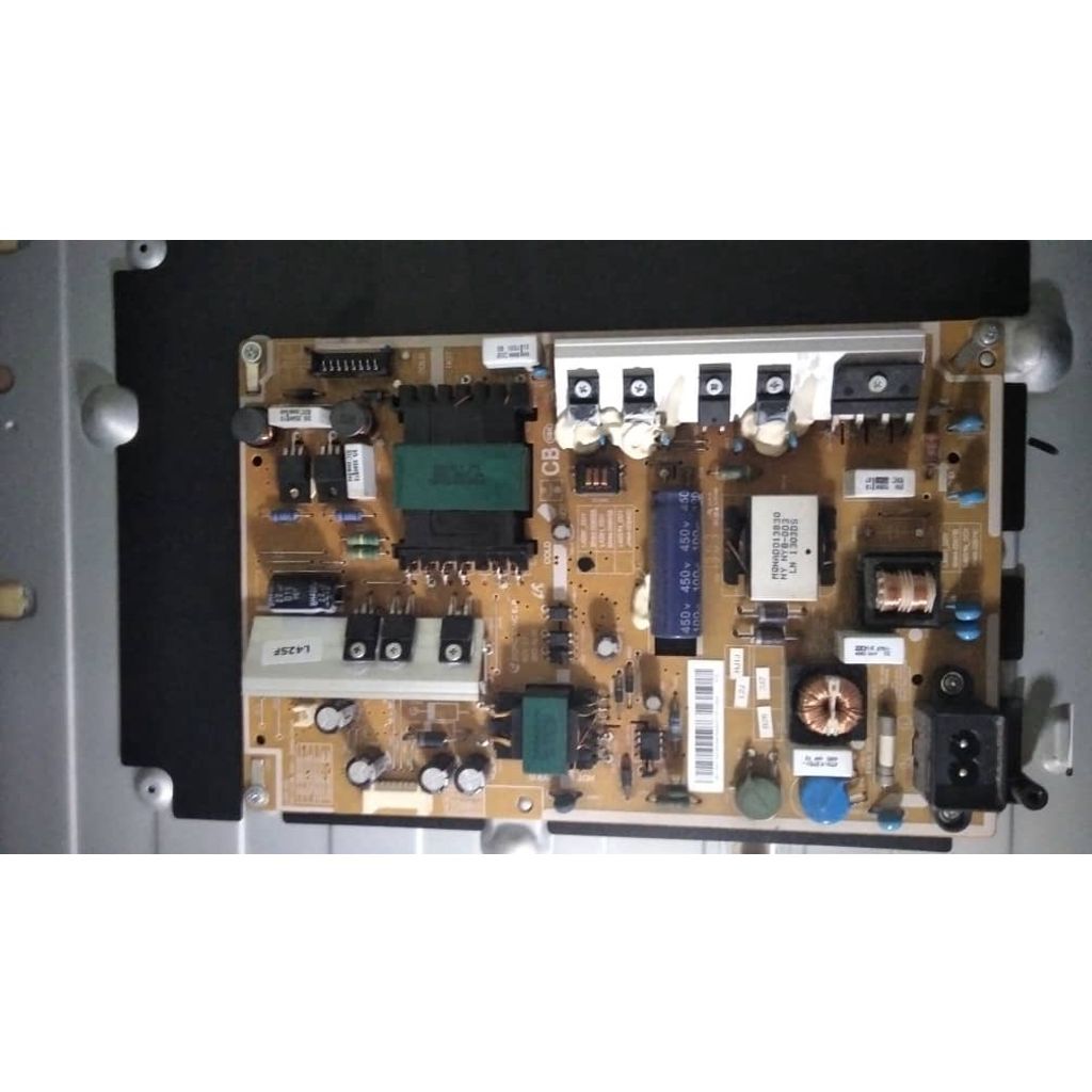 sg-11134201-22090-mrbconl09nhvf3