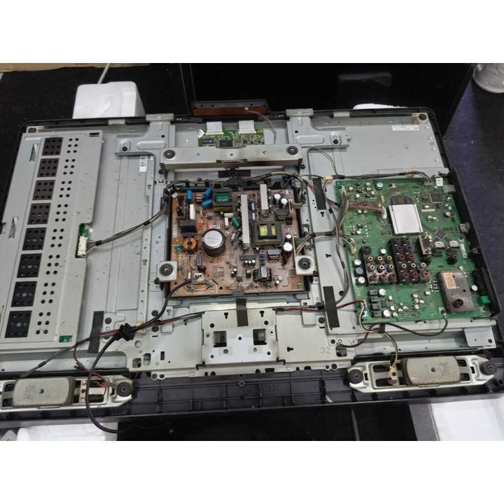my-11134207-7r990-lxz0hu6tw0og1e