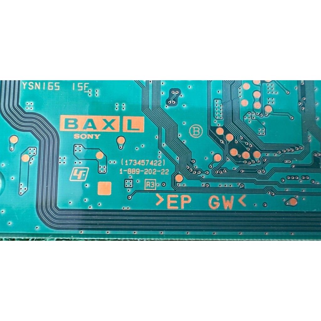 my-11134207-7ras8-mc104je50zxi87