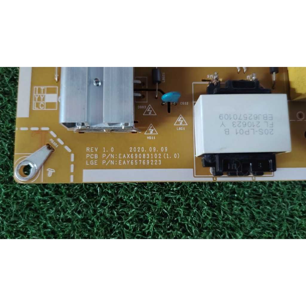 my-11134207-820l5-mh30sxum1a8dc5