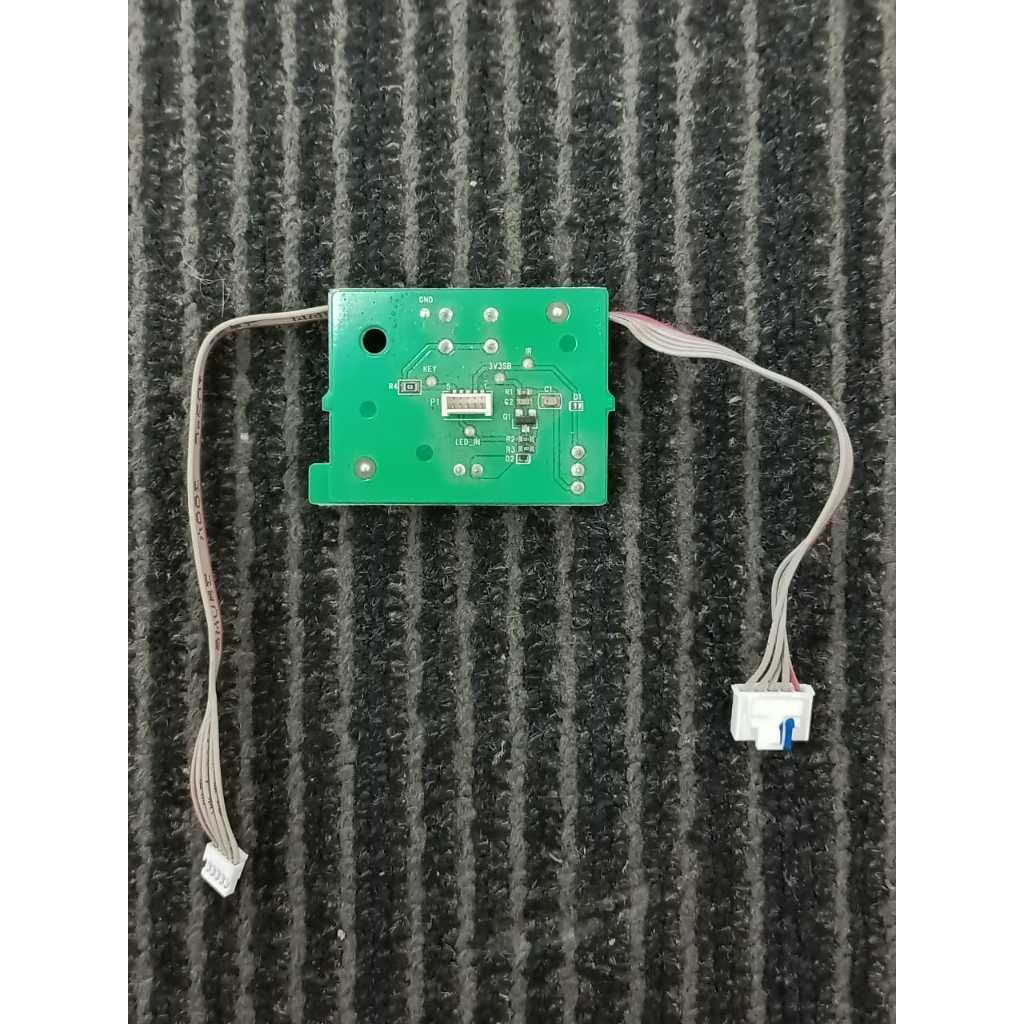 my-11134207-820lh-me8cwvorngua0f