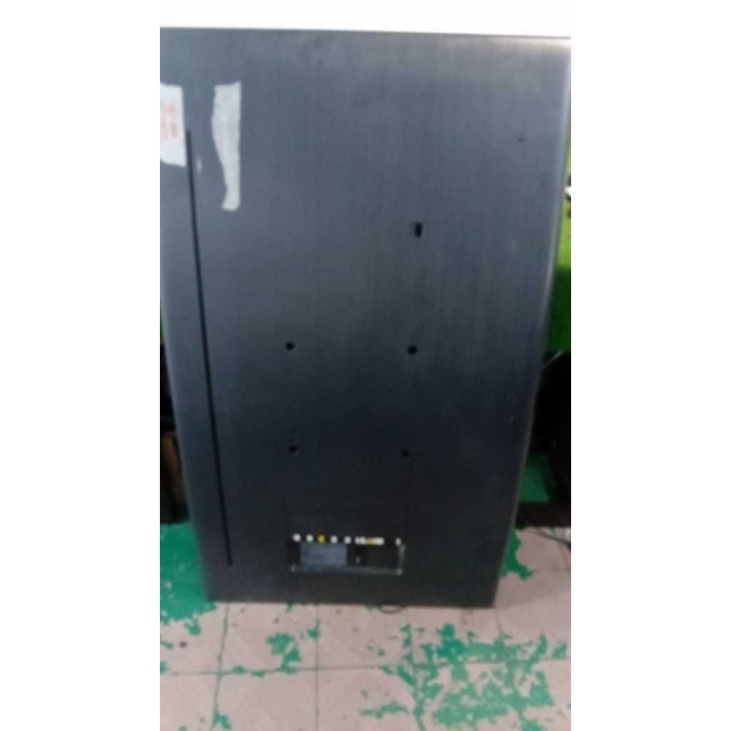my-11134207-7rasc-maxng3kbv1fa7a