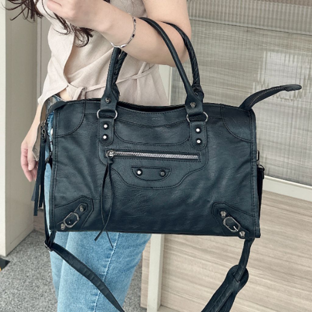 tw-11134207-820l6-mno2ek6e6ia066